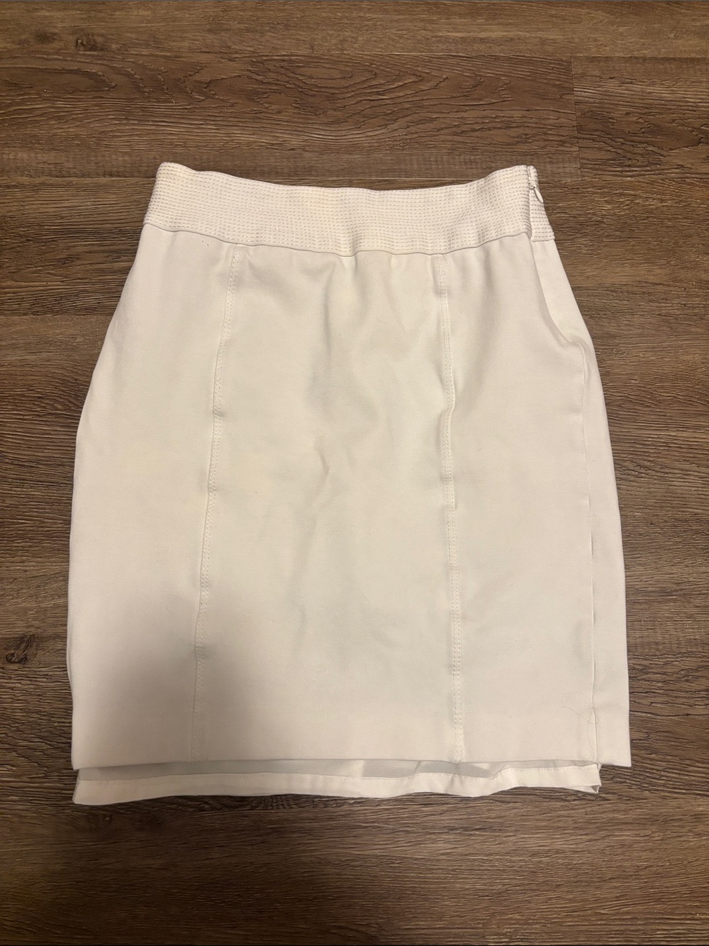women’s white skirt